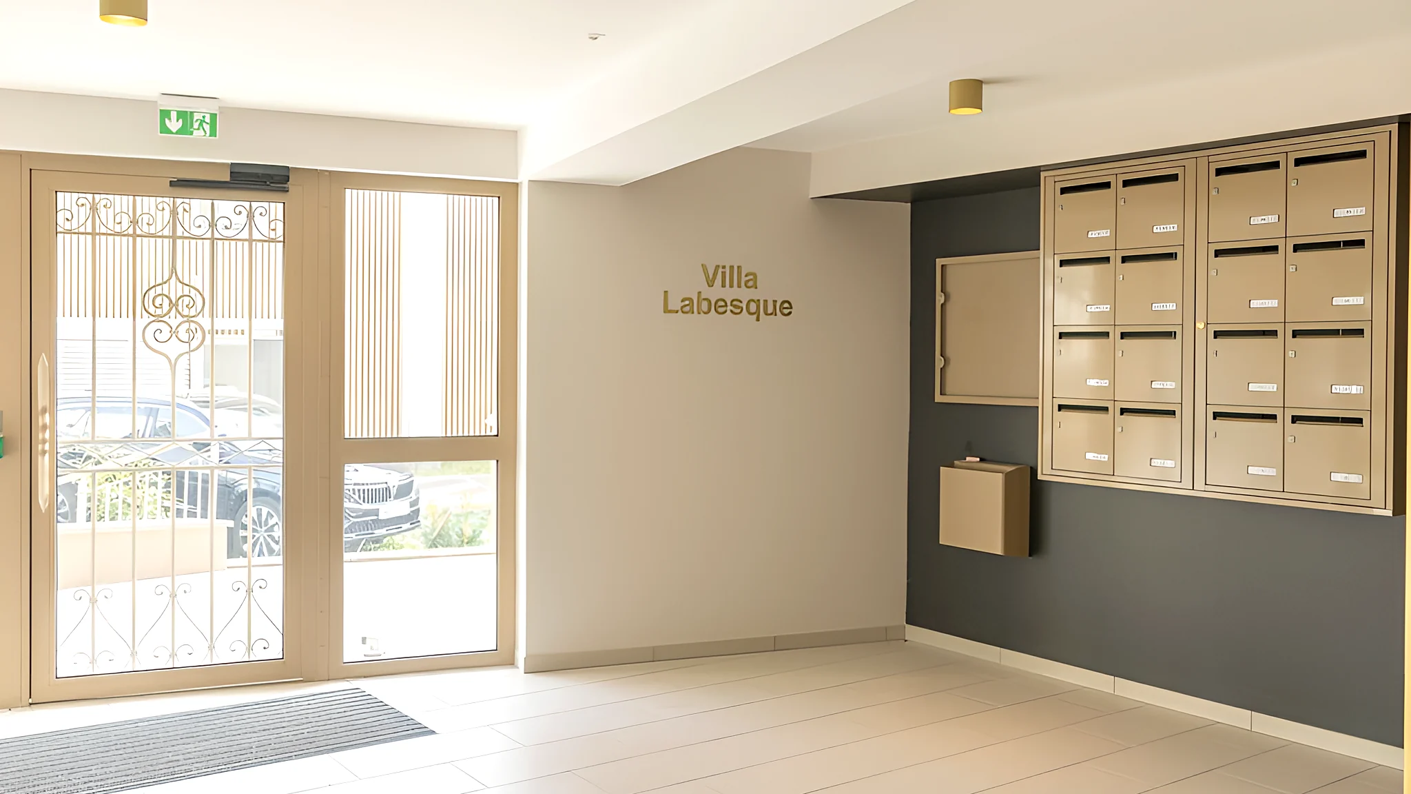 Hall d'entrée et parties communes de Villa Labesque, Agen